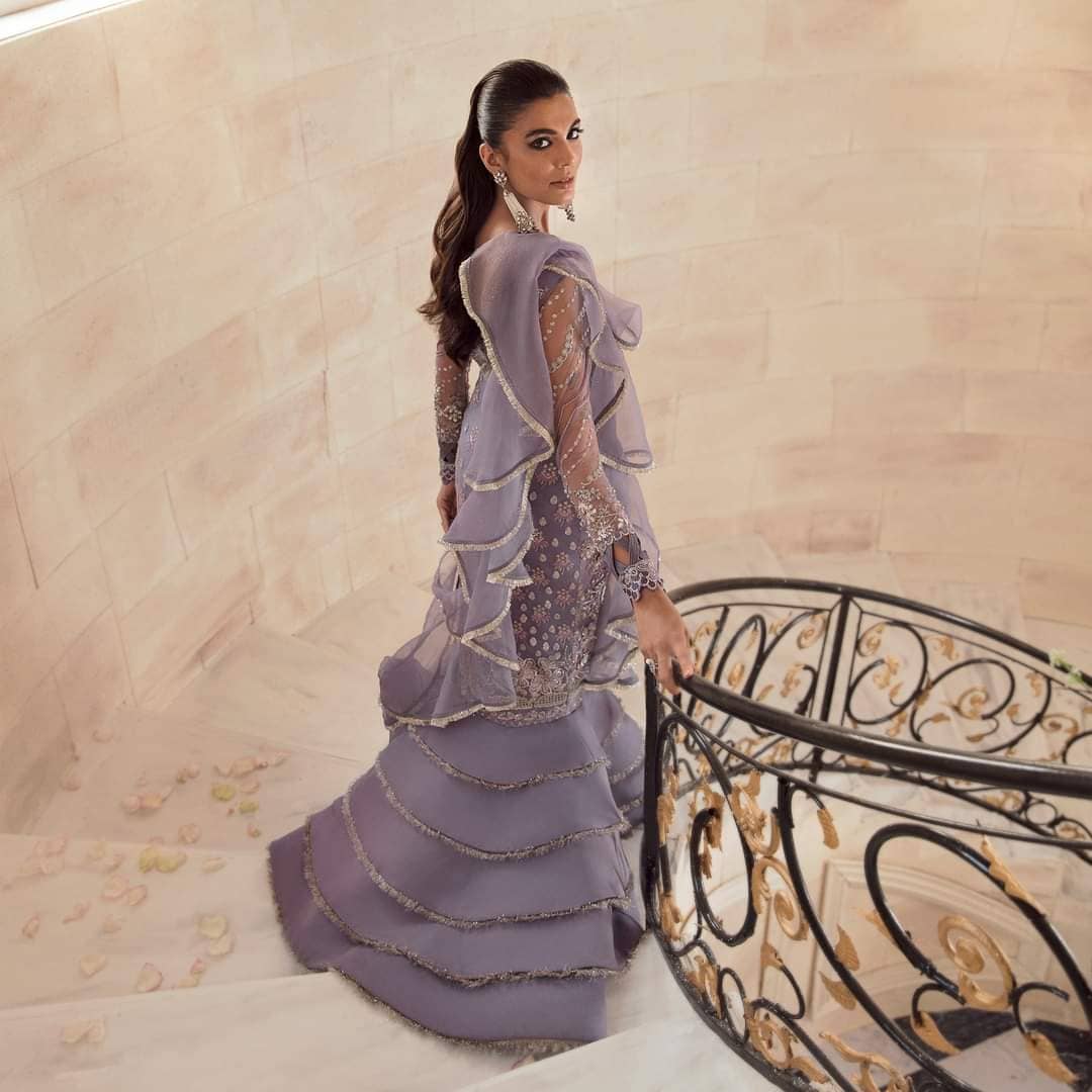 Img_republic_womens_wear_wedding_lehanga_awwal_boutique