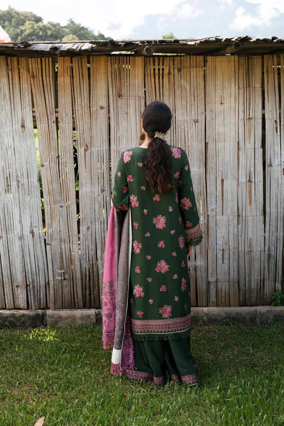 img_zara_shahjahan_winter_shawl_collection_22_awwal_boutique