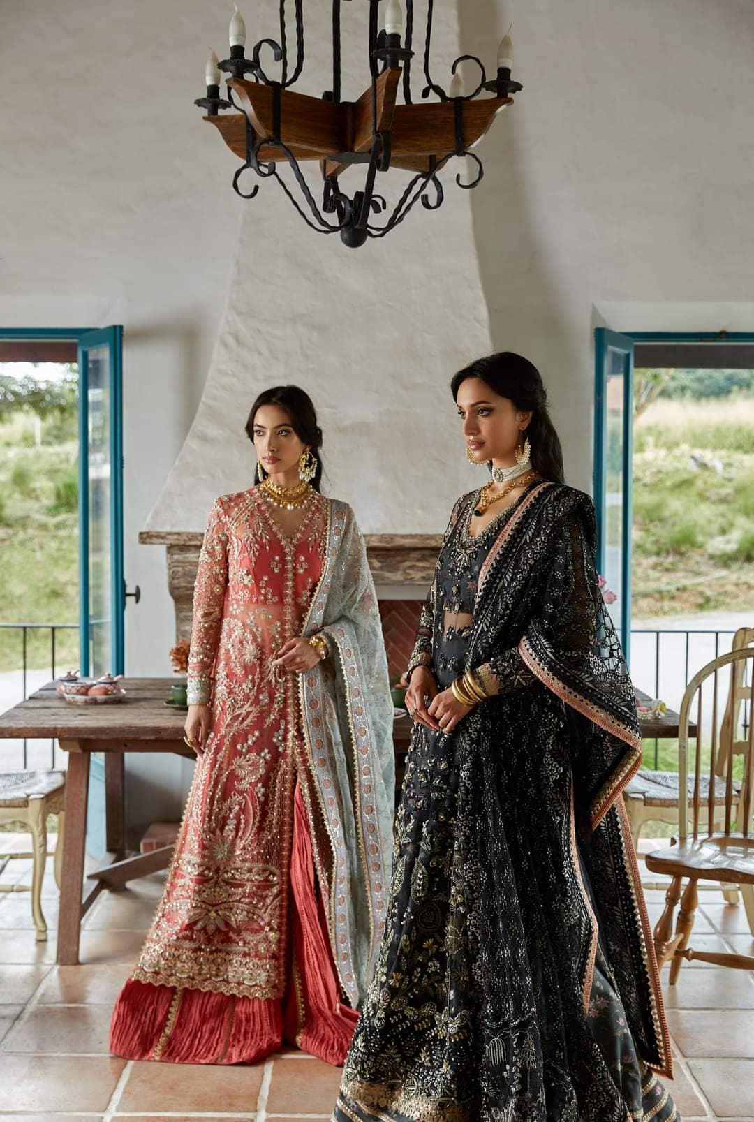 img_suffuse_by_sana_yasir_freesia_2022_wedding_edition_awwal_boutique