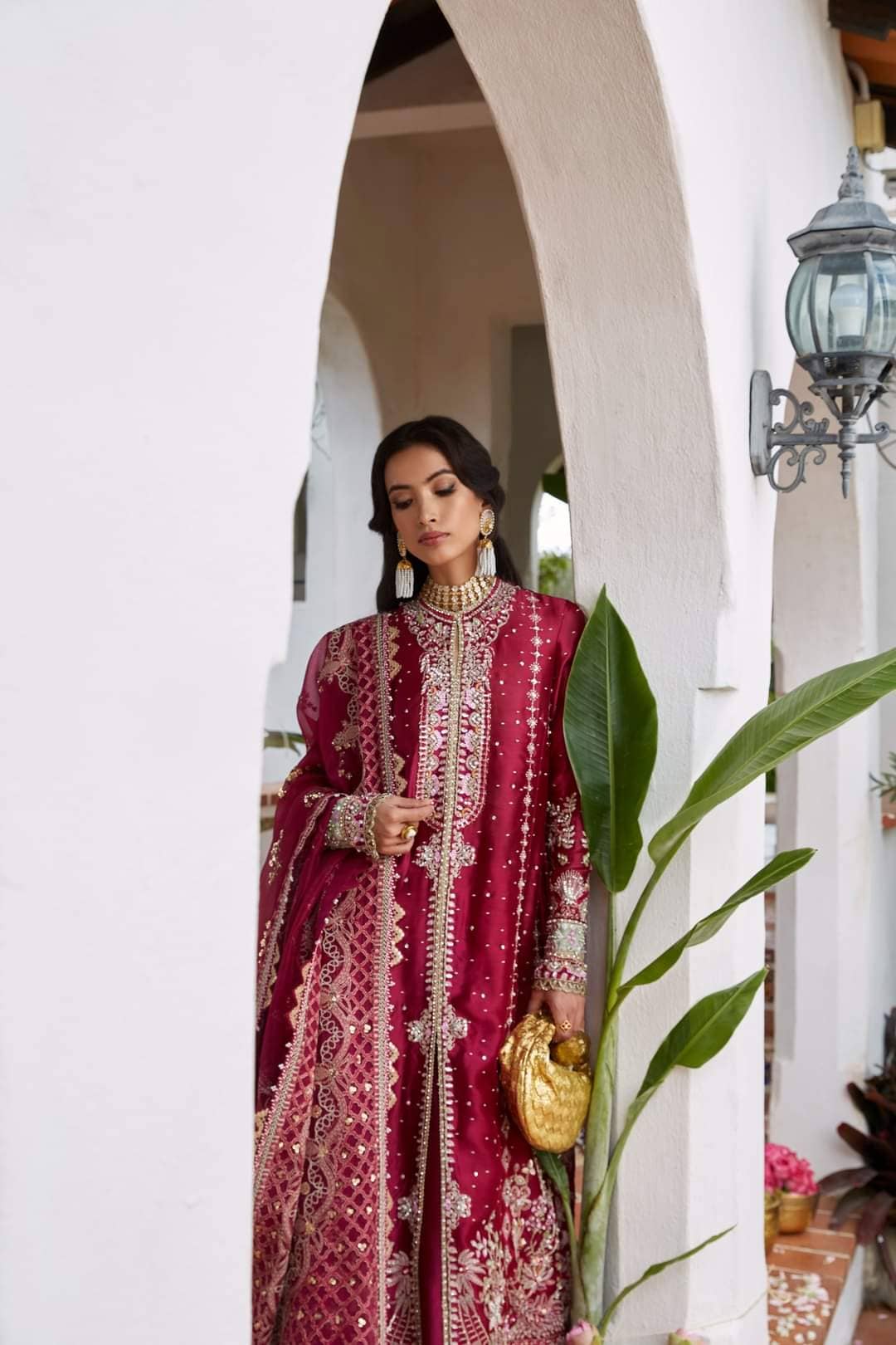 img_suffuse_by_sana_yasir_freesia_2022_wedding_edition_awwal_boutique