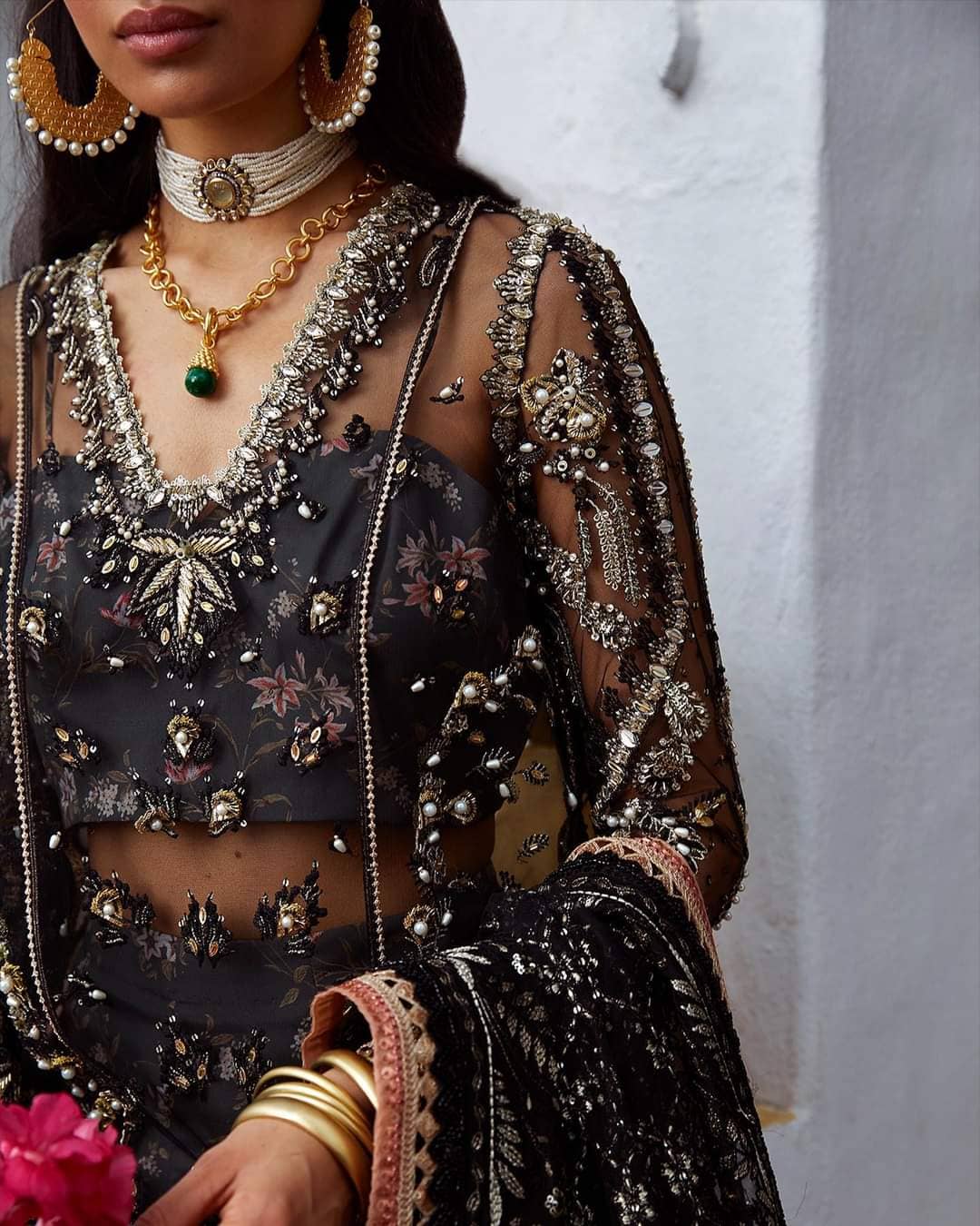 img_suffuse_by_sana_yasir_freesia_2022_wedding_edition_awwal_boutique