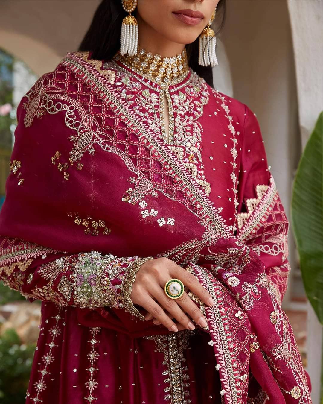 img_suffuse_by_sana_yasir_freesia_2022_wedding_edition_awwal_boutique