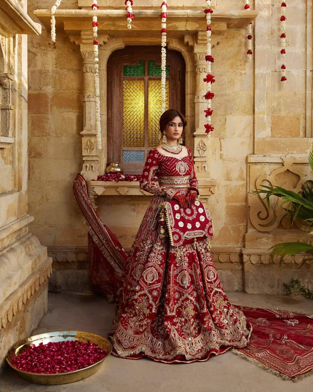 img_zarlish_by_mohsin_naveed_ranjha_awwal_boutique