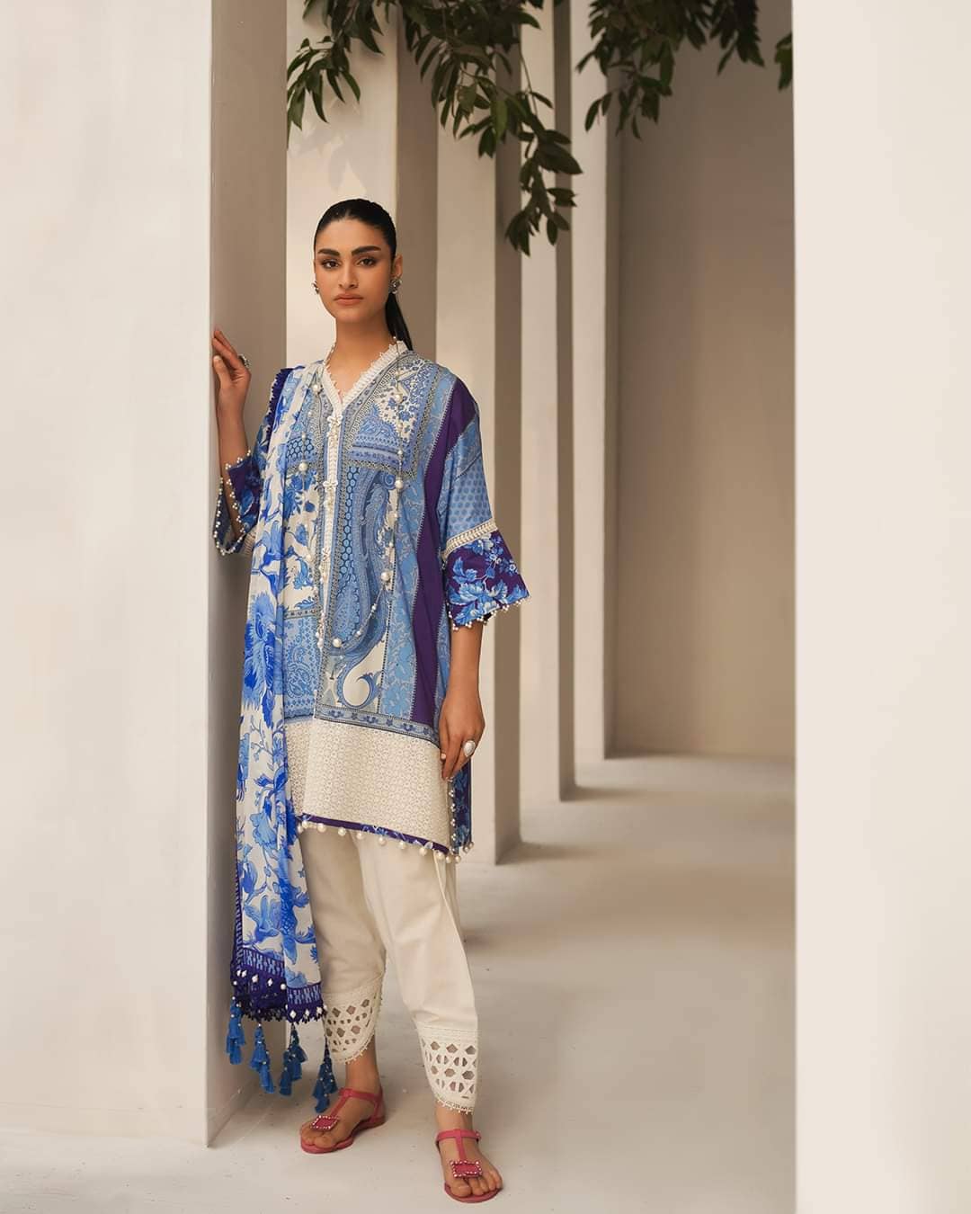 Img_sana_safinaz_muzlin_23_awwal_boutique