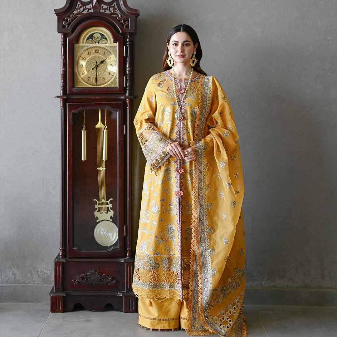 img_qalamkar_luxury_sahil_lawn_23_awwal_boutique