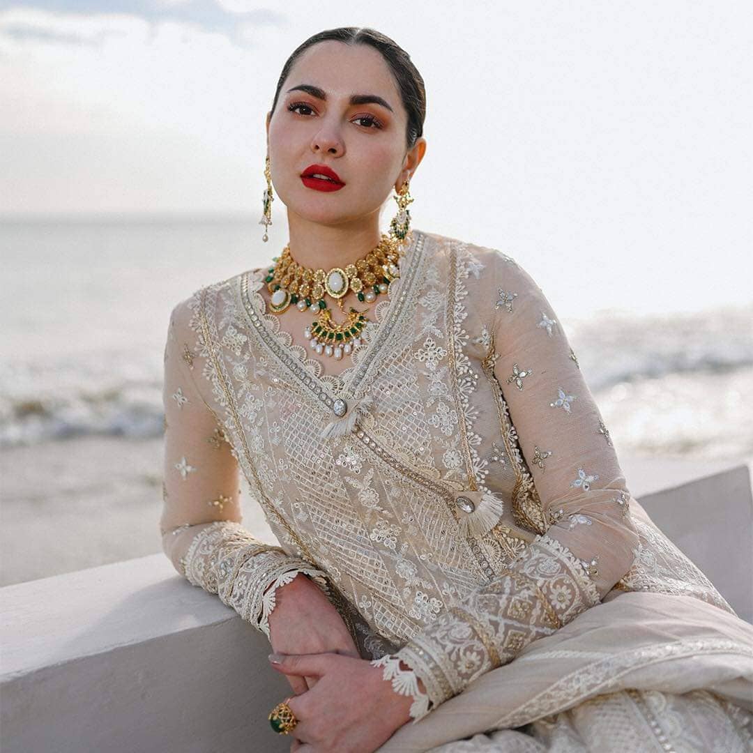 img_qalamkar_sahil_luxury_lawn_23_awwal_boutique