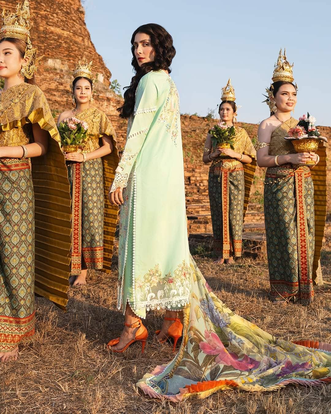 img_mushq_lawana_lawn_23_awwal_boutique