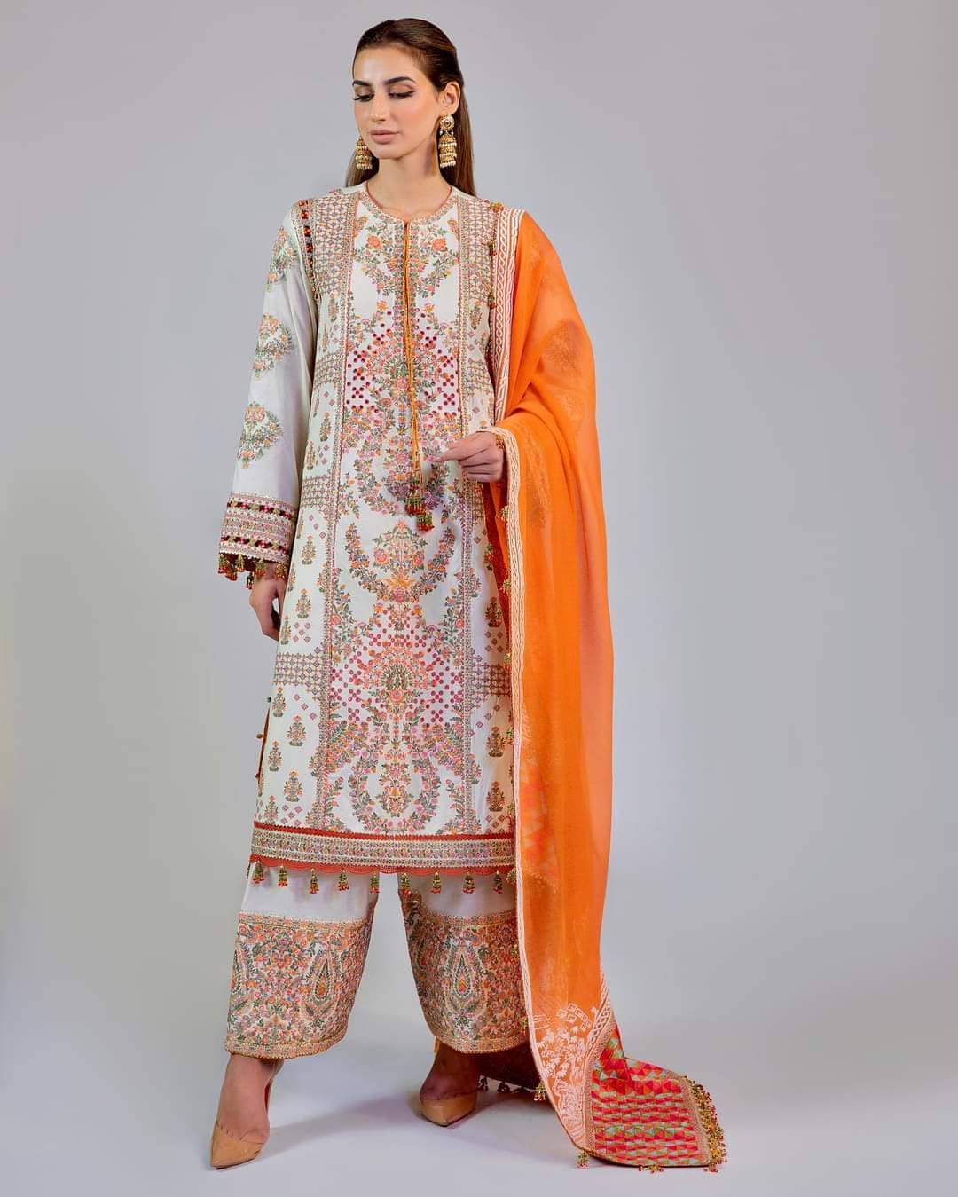 Restocked/Hussain Rehar Roshan Luxury Lawn/Motiya