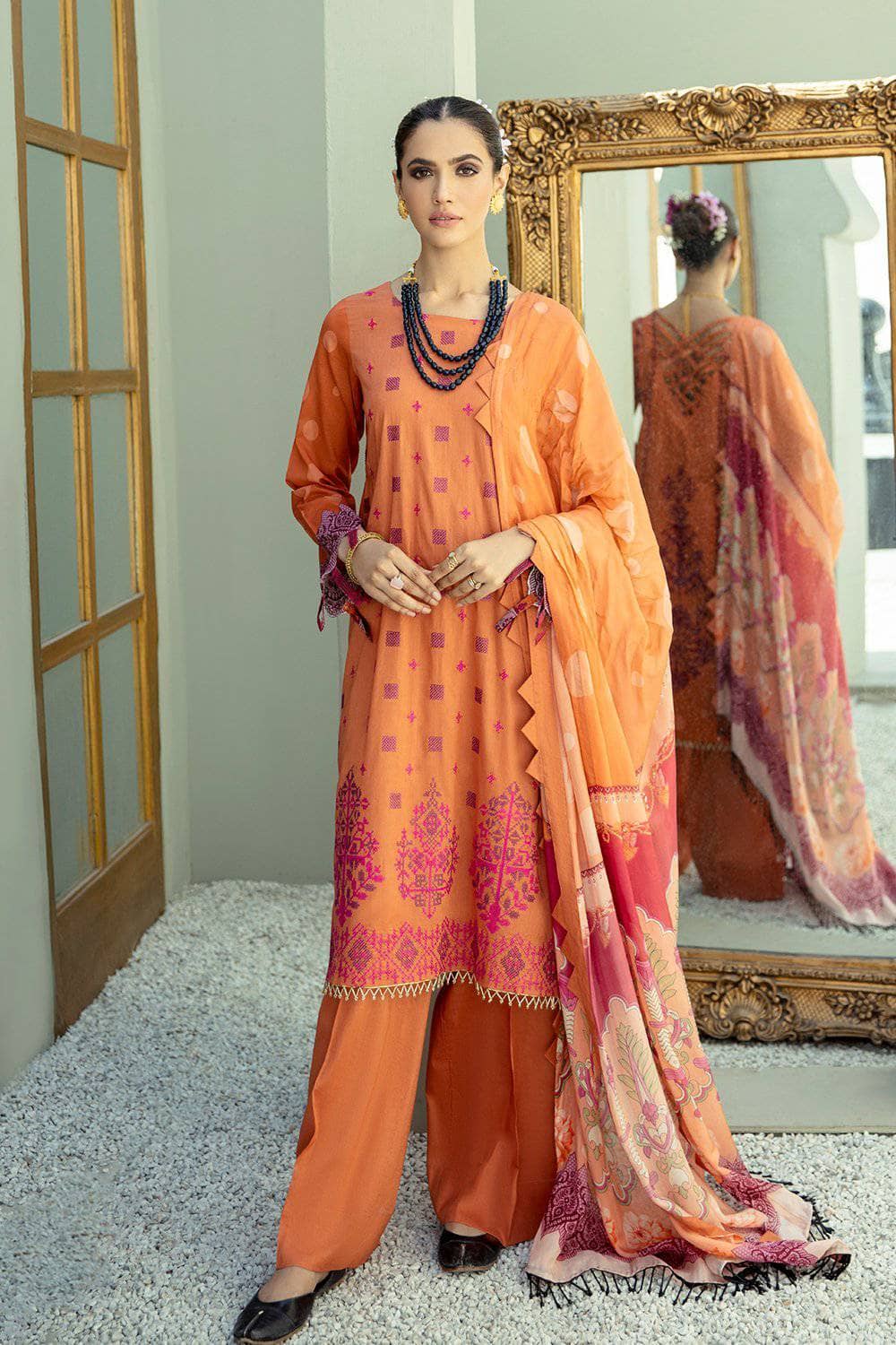 img_faixa_faixan_by_ittehad_lawn_2021_awwal_boutique