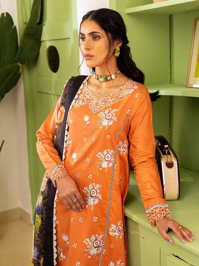 img_roheenaz_lawn_23_awwal_boutique