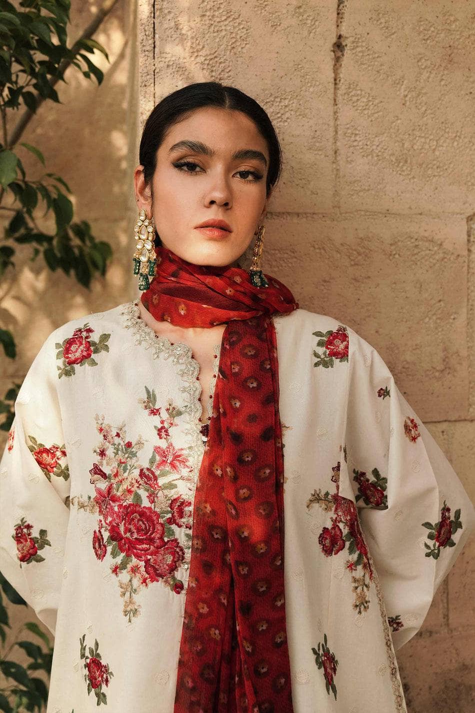 img_zara_shahjahan_lawn_22_awwal_boutique