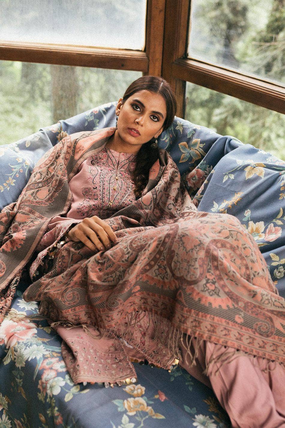 img_zara_shahjahan_winter_21_awwal_boutique