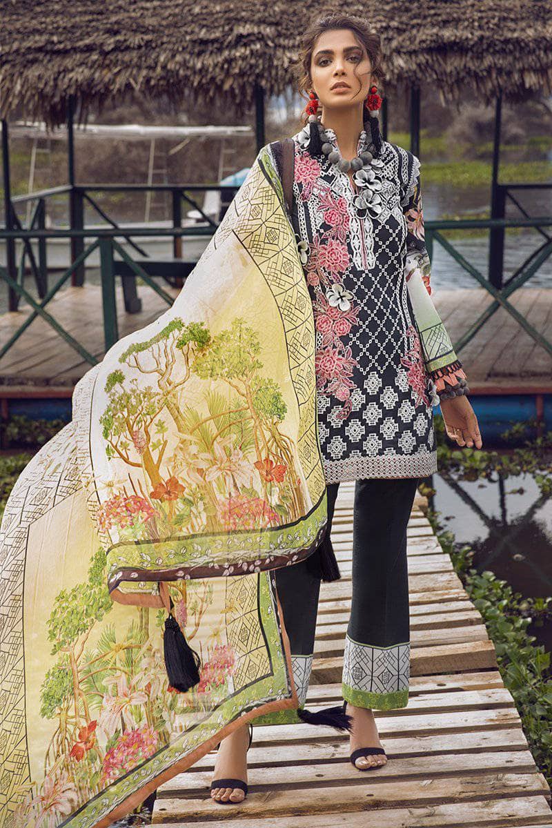 img_hemline_by_mushq_lawn_2021_awwal_boutique