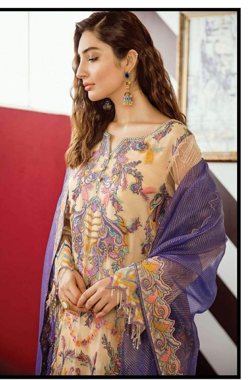 img_iznik_opulent_chiffon_collection_awwal_boutique_yellow_10
