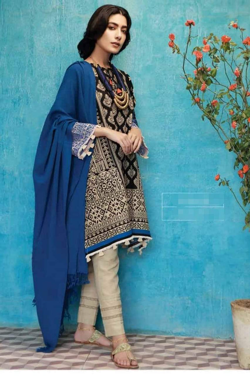 img_khaadi_winter_shawl_collection_awwal_boutique