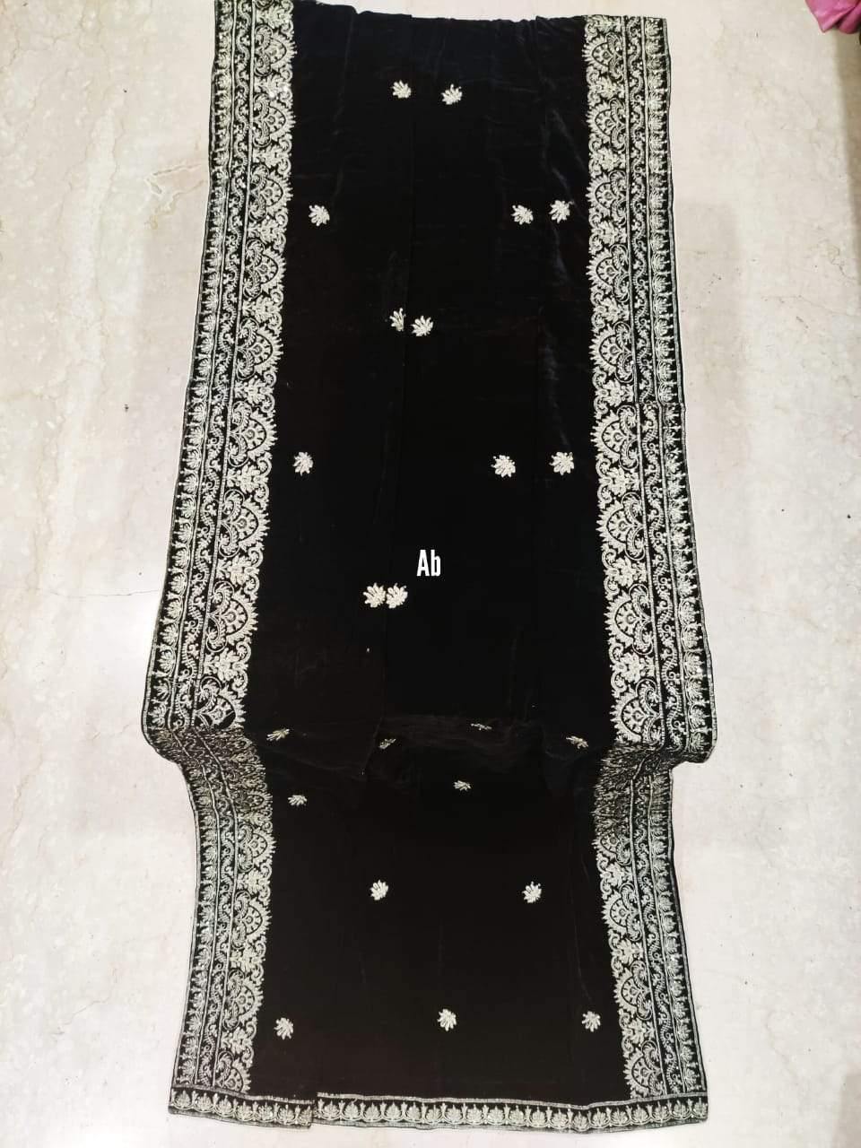 img_velvet_embroidered_shawl_collection_awwal_boutique