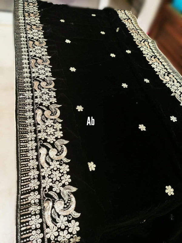 img_velvet_embroidered_shawl_collection_awwal_boutique