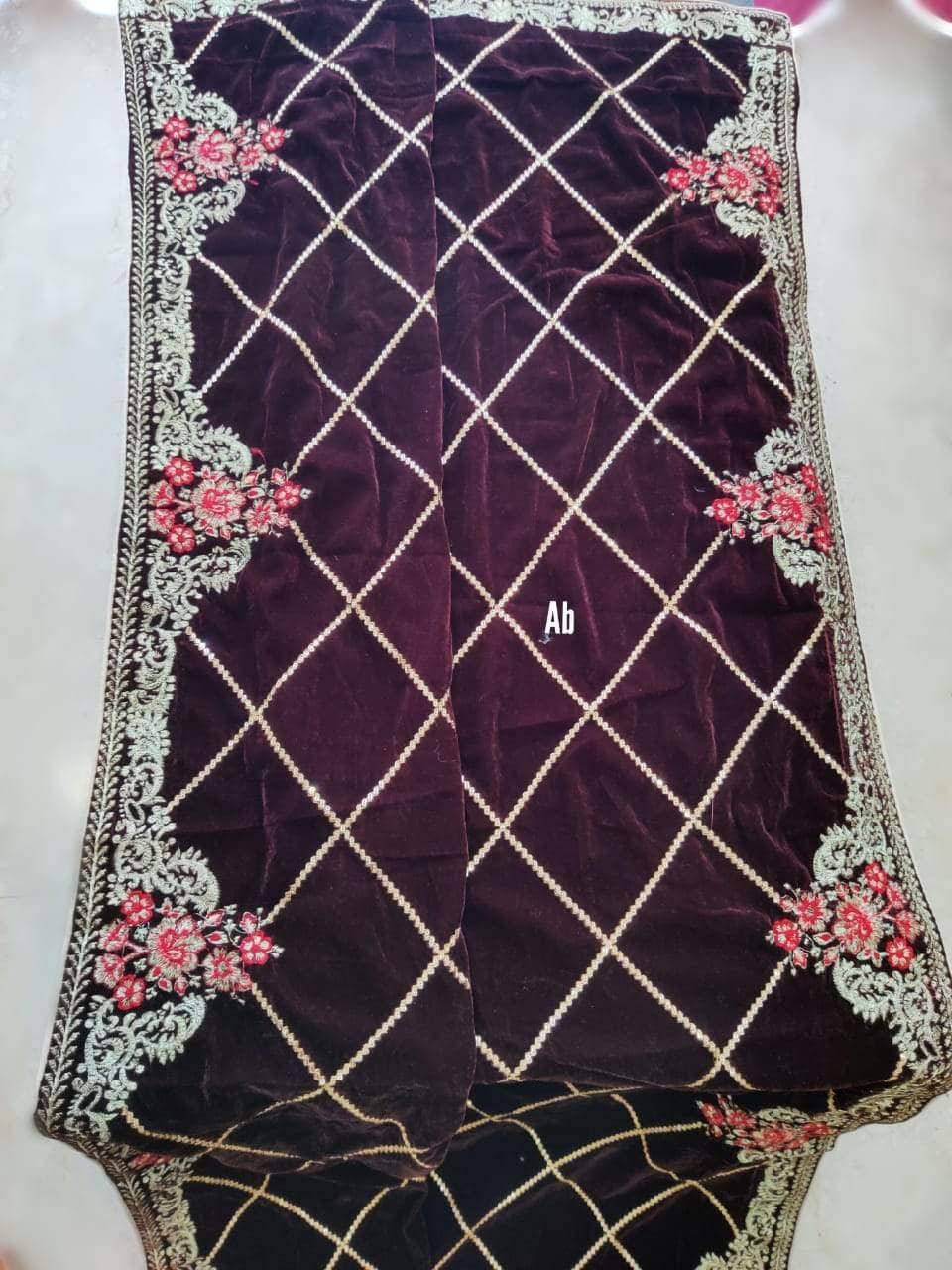 img_velvet_embroidered_shawl_collection_awwal_boutique