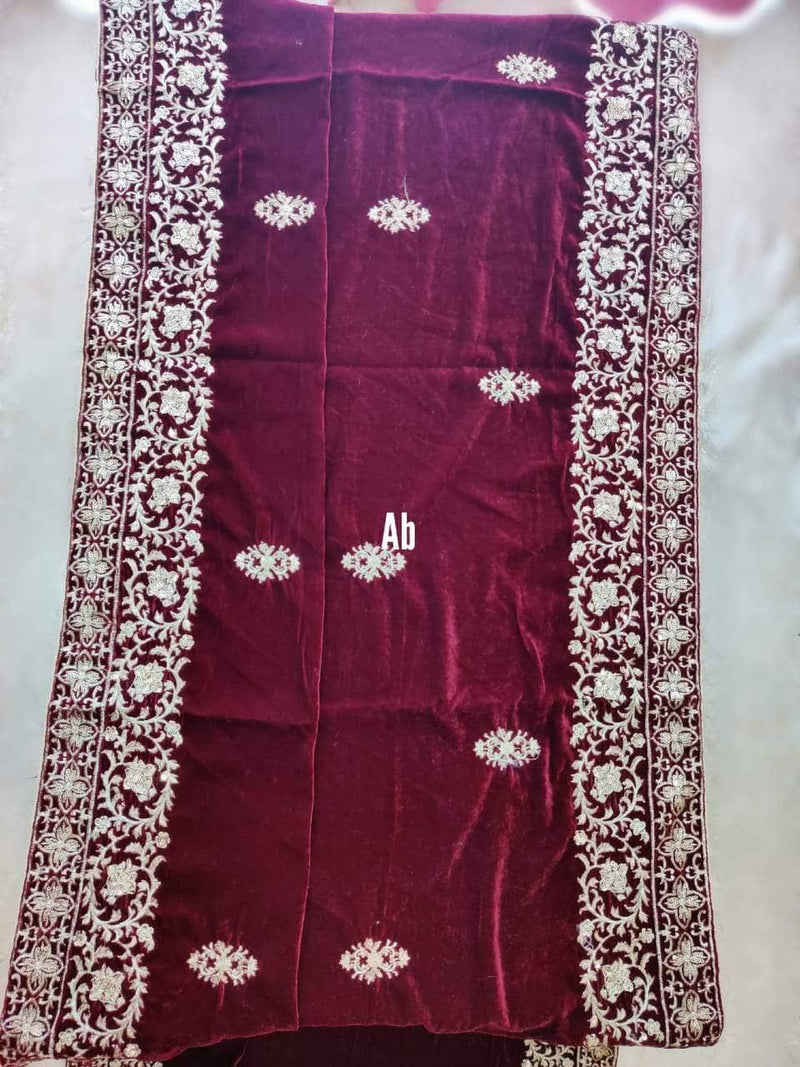img_velvet_embroidered_shawl_collection_awwal_boutique