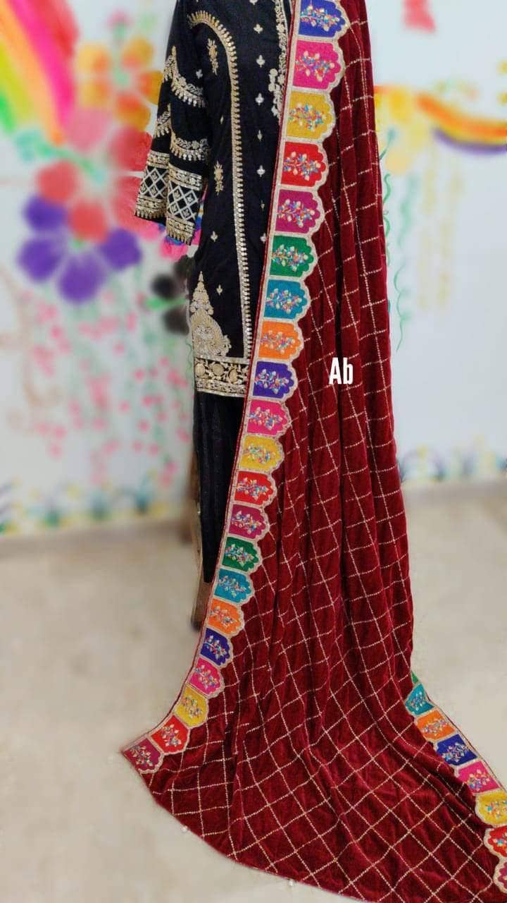 img_velvet_embroidered_shawl_collection_awwal_boutique