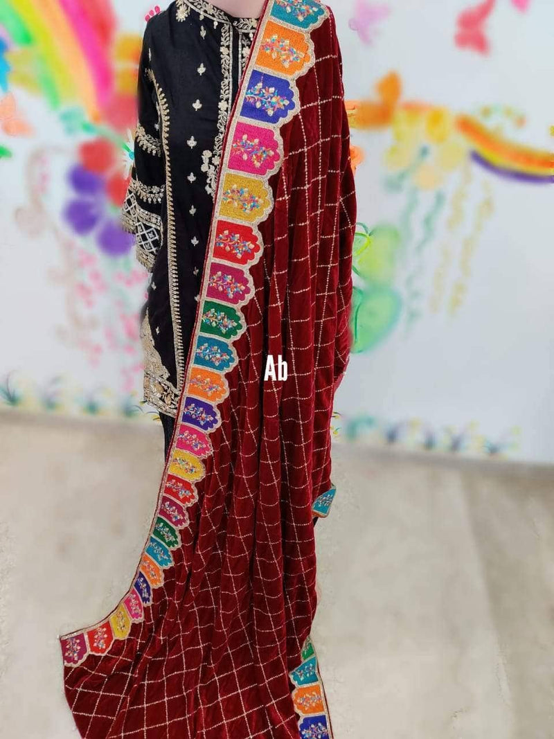 img_velvet_embroidered_shawl_collection_awwal_boutique