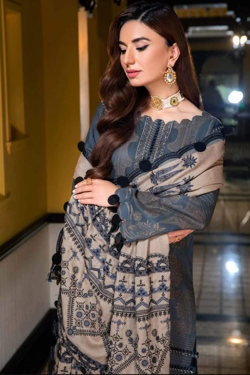 Charizma Signature - An Evening Affair/Leather Jacquard/Silent Bliss CLJW 07 - AWWALBOUTIQUE