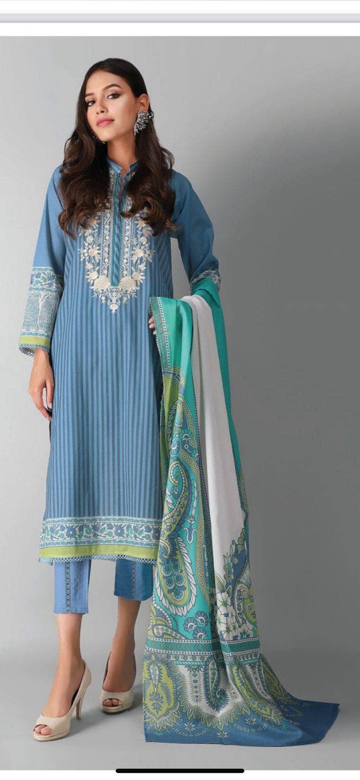 img_khaadi_lawn_2021_awwal_boutique