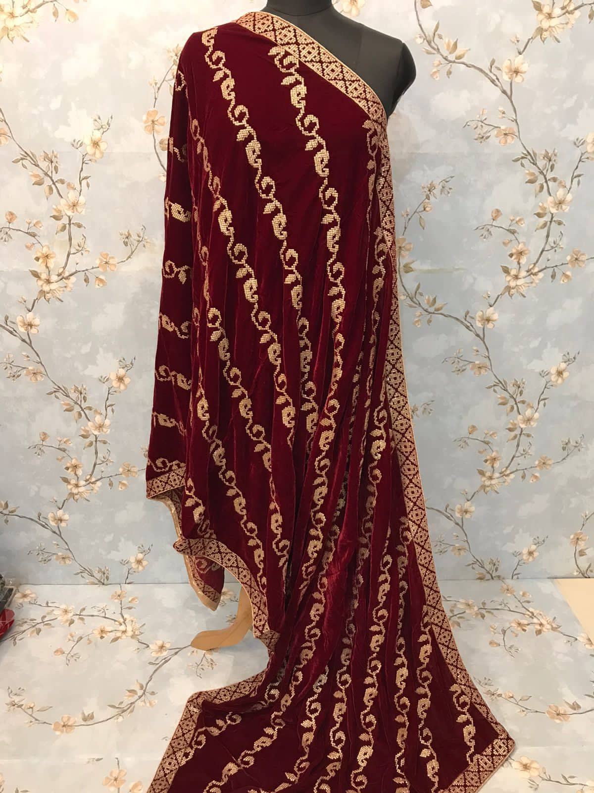 img_velvet_embroidered_shawl_collection_awwal_boutique