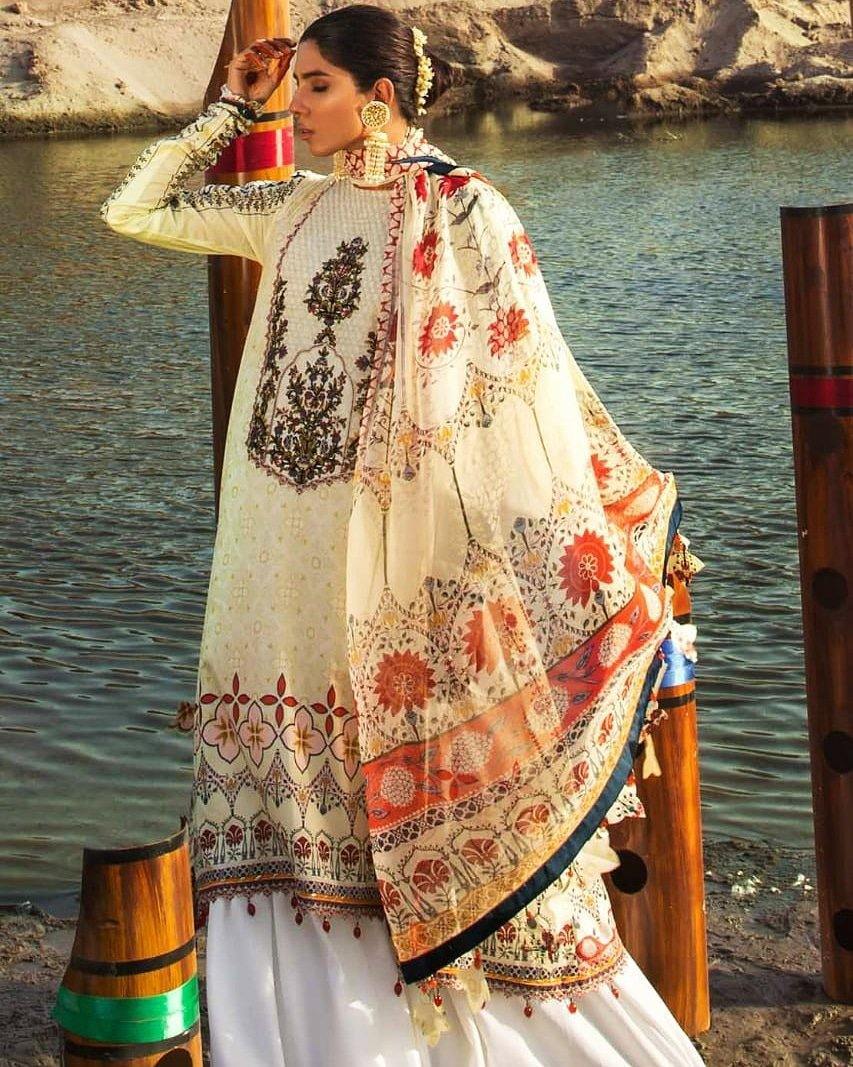 img_afsaneh_lawn_collection_awwal_boutique