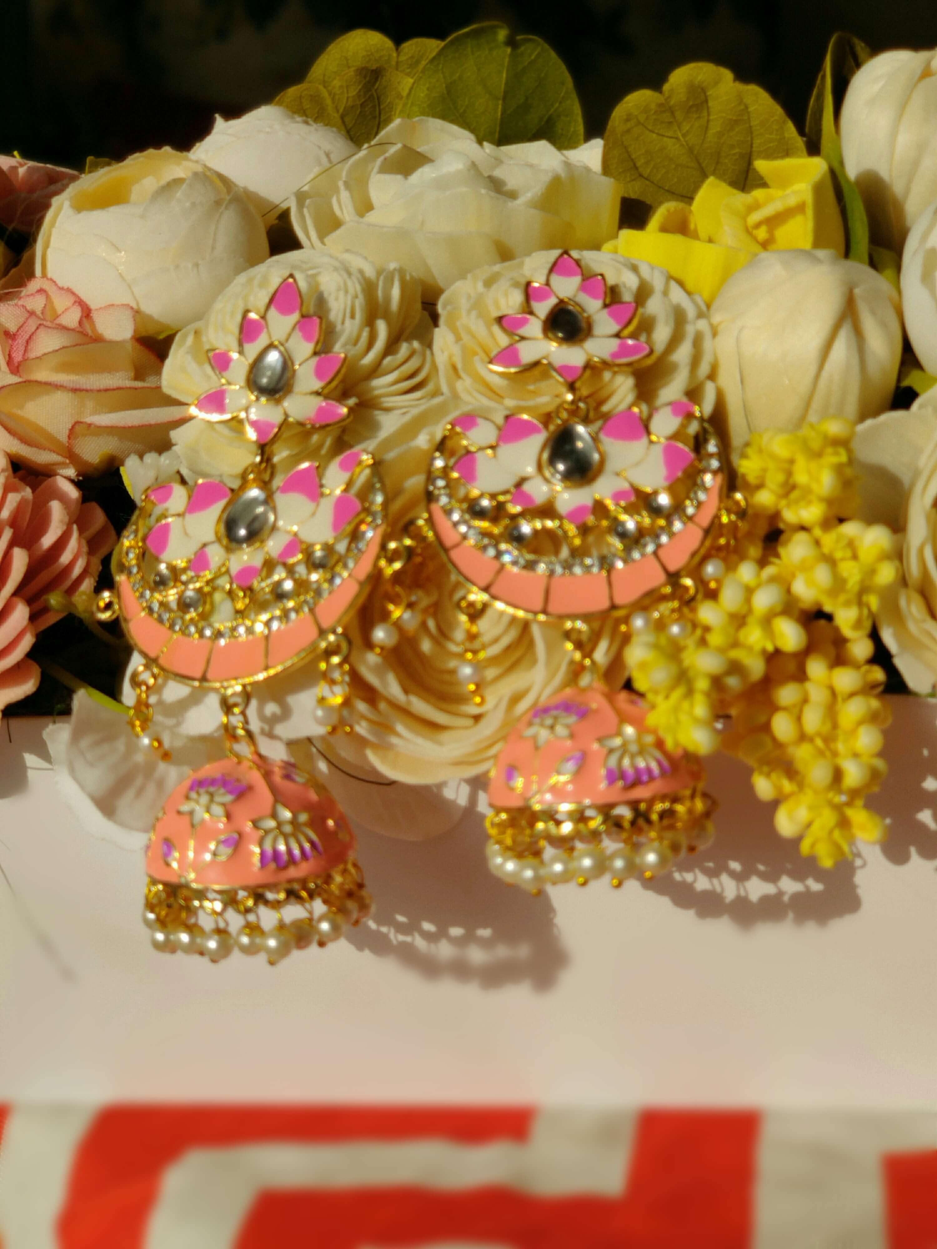 img_minakari_jewellery_jhumkis_awwal_boutique