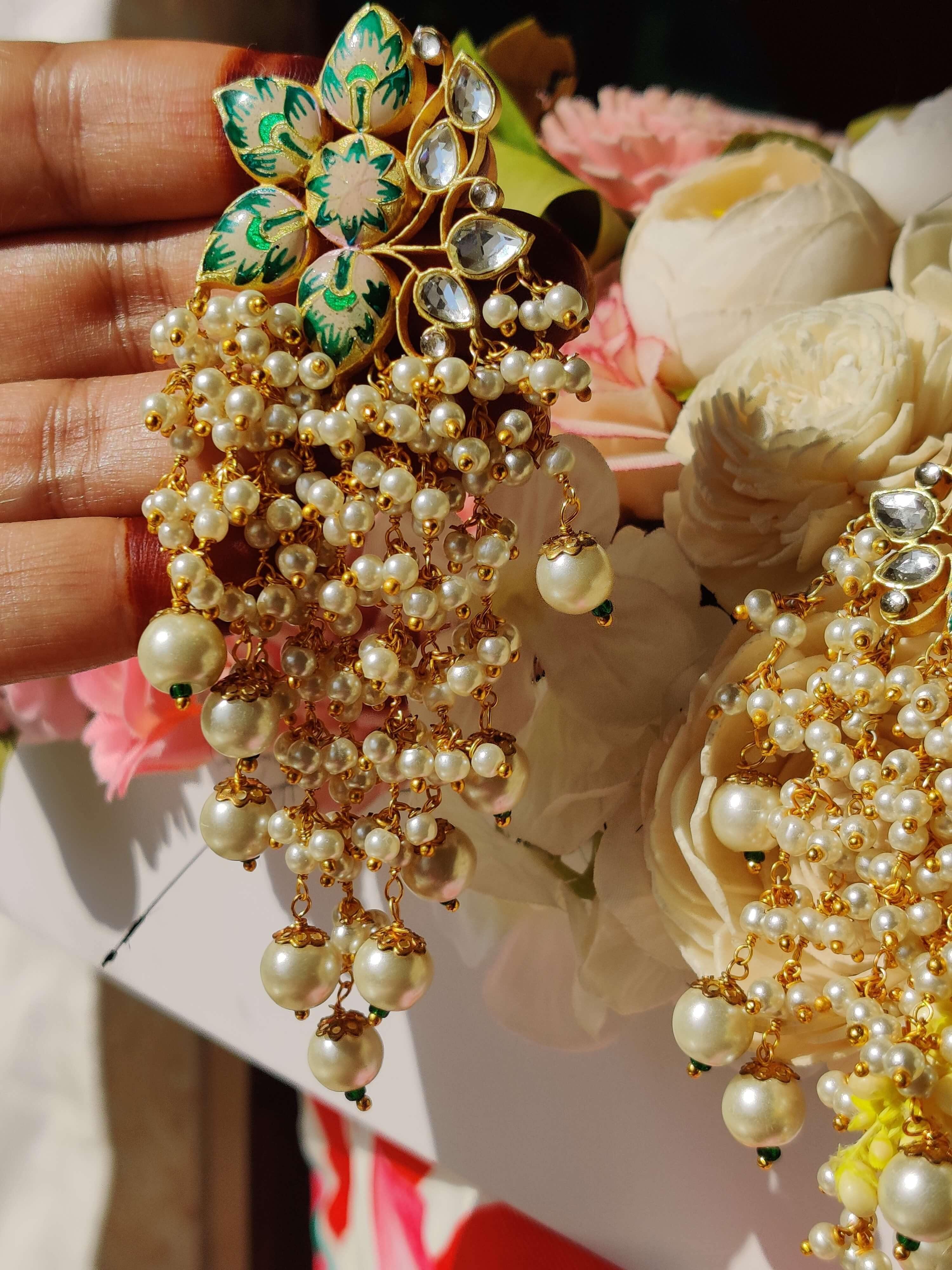 img_minakari_jewellery_jhumkis_awwal_boutique