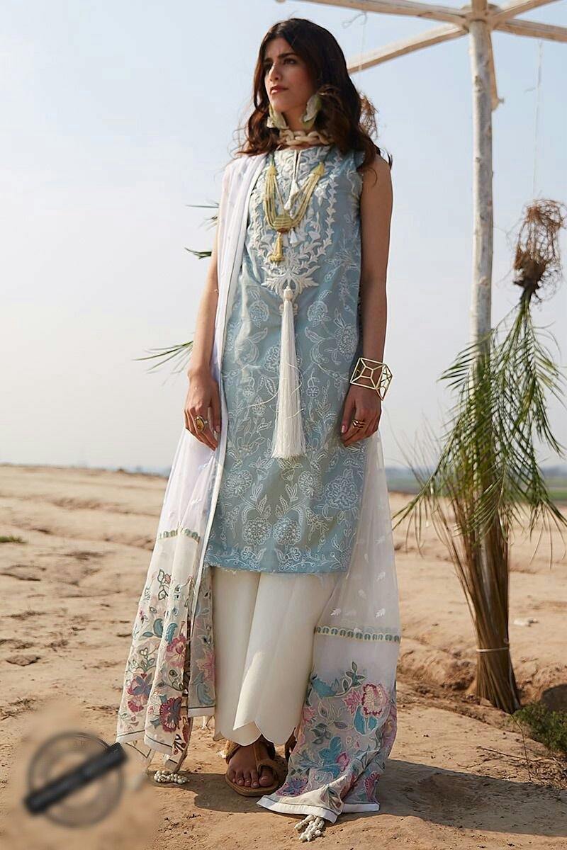 img_mahgul_lawn_2020_awwal_boutique
