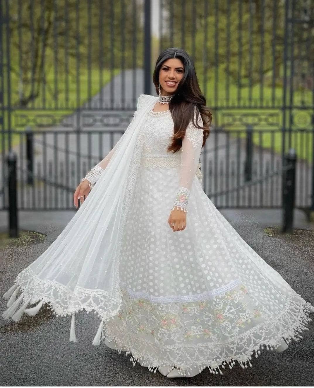 Img_maria_b_mbroidered_awwal_boutique