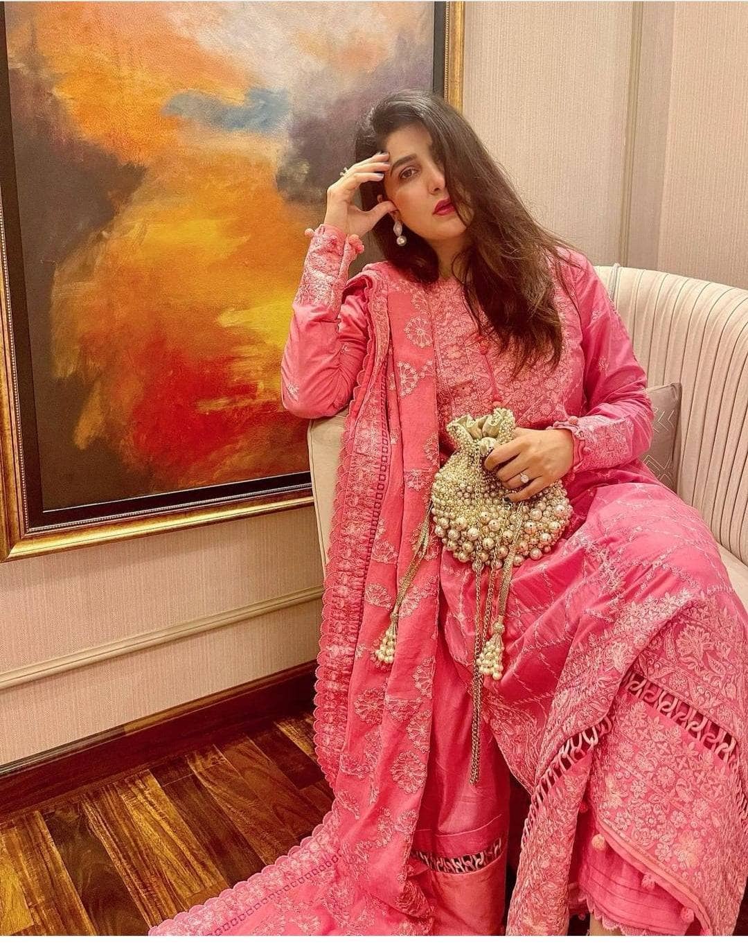 img_zaha_lawn_22_awwal_boutique