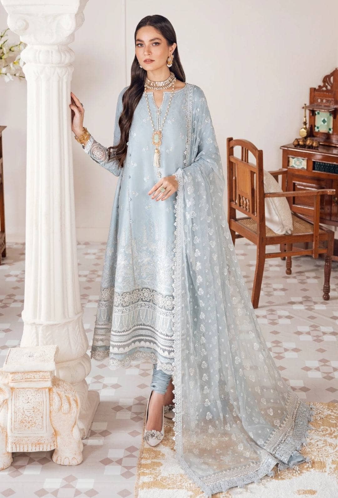 img_baroque_khurmi_jacquard_lawn_awwal_boutique