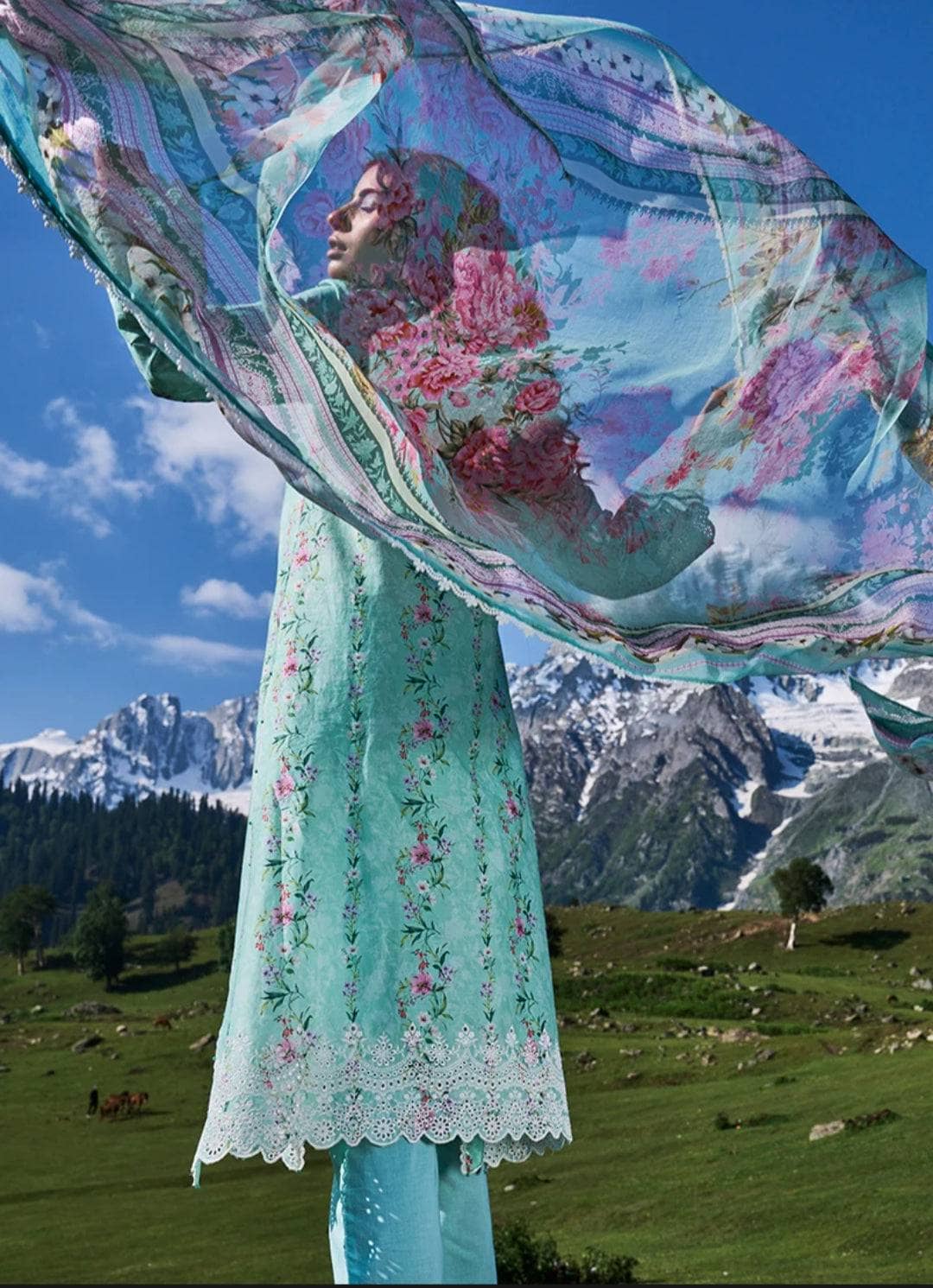 Img_summer_printkari_lawn_22_awwal_boutique