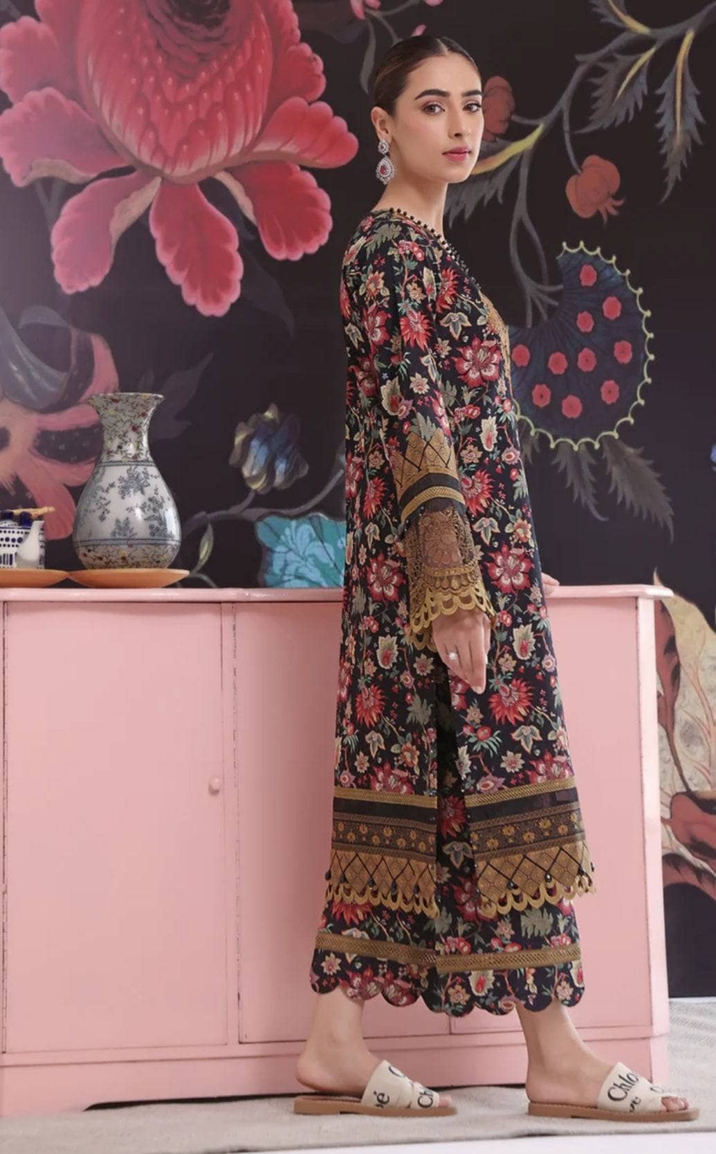 img_jade_flora_lawn_22_awwal_boutique