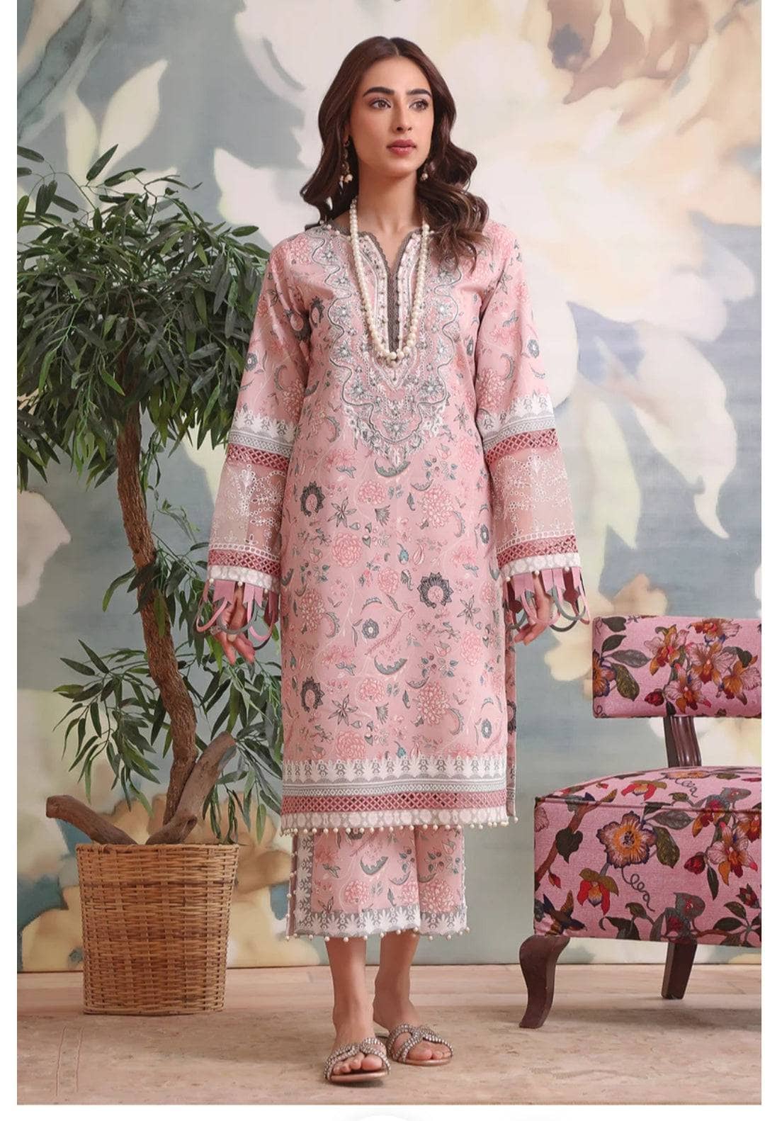 img_jade_flora_lawn_22_awwal_boutique