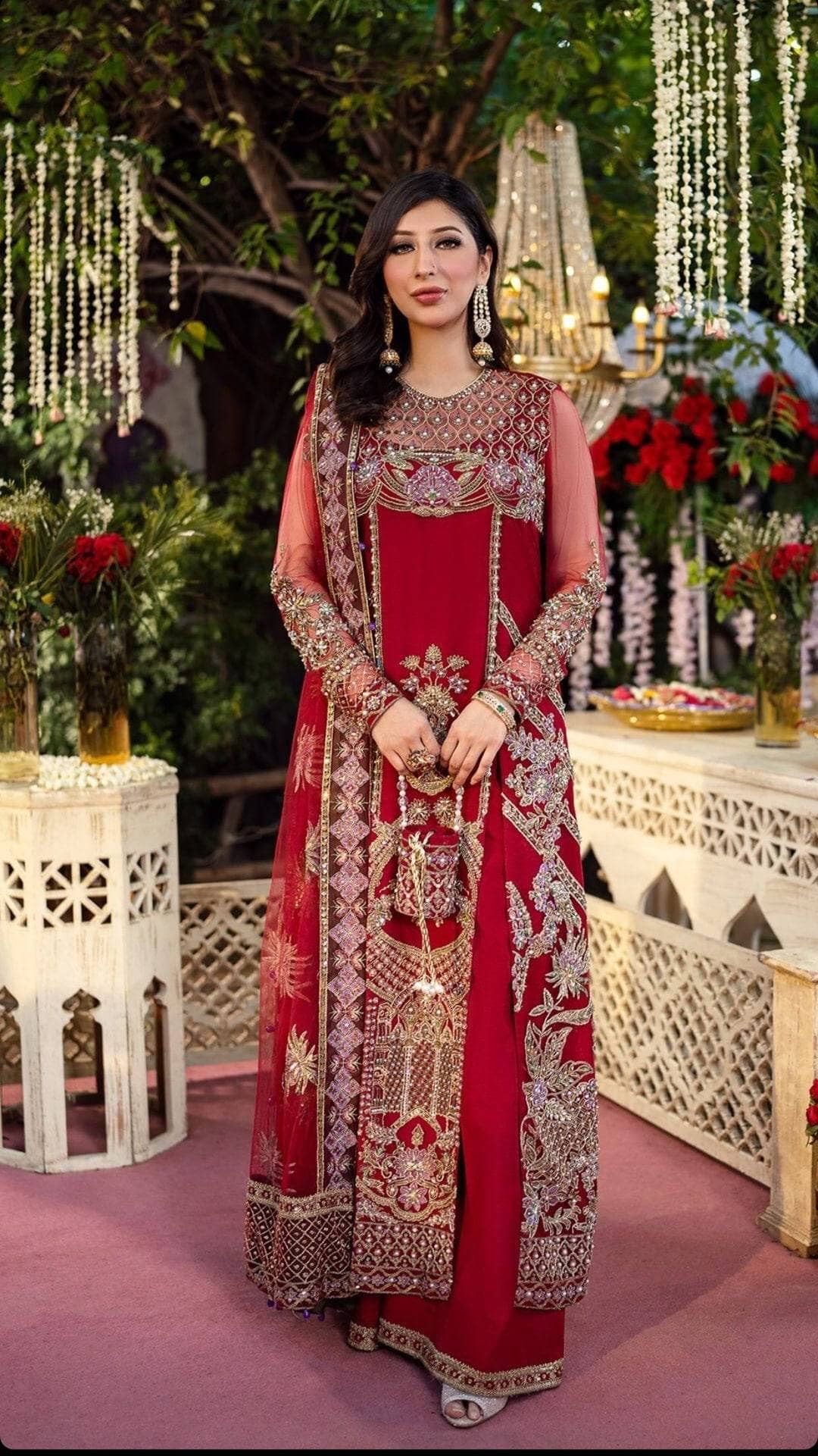 img_maria_osama_khan_wedding_edition_awwal_boutique