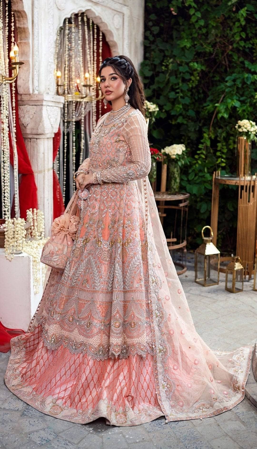 img_maria_osama_khan_wedding_edition_awwal_boutique