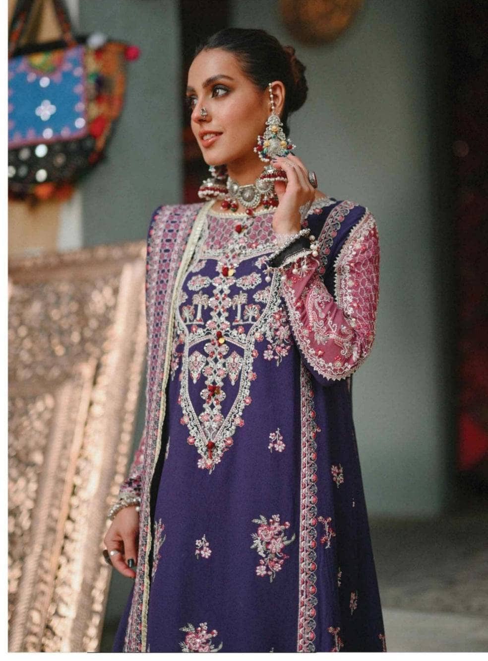 img_qalamkar_luxury_shawl_collection_awwal_boutique