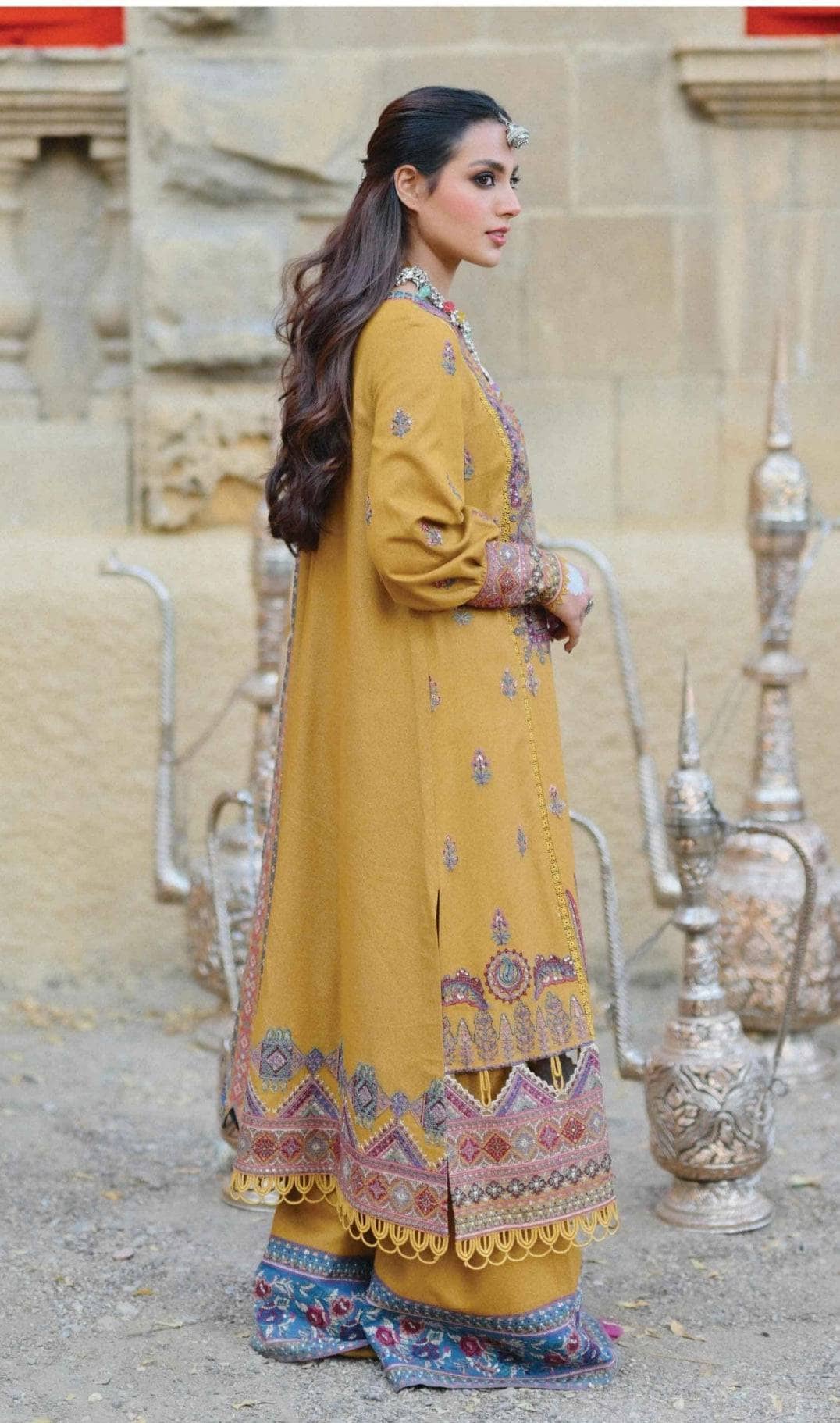 img_qalamkar_luxury_shawl_collection_awwal_boutique