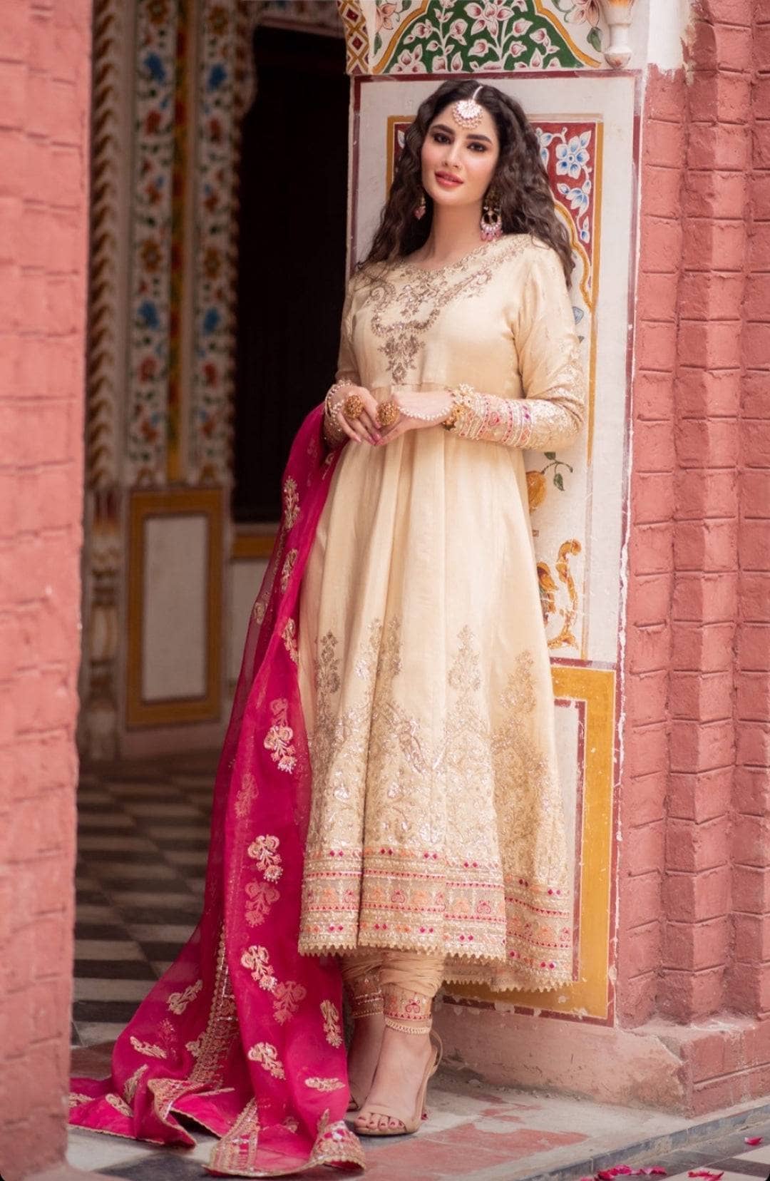 img_afrozeh_divani_silk_edit_22_awwal_boutique