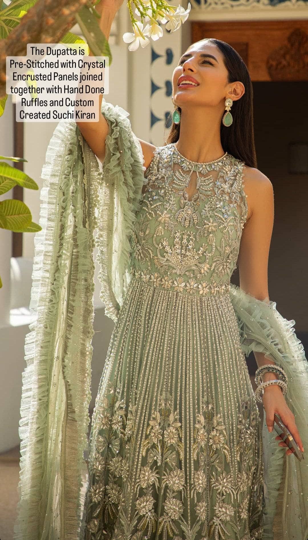 img_crimson_wedding_awwal_boutique