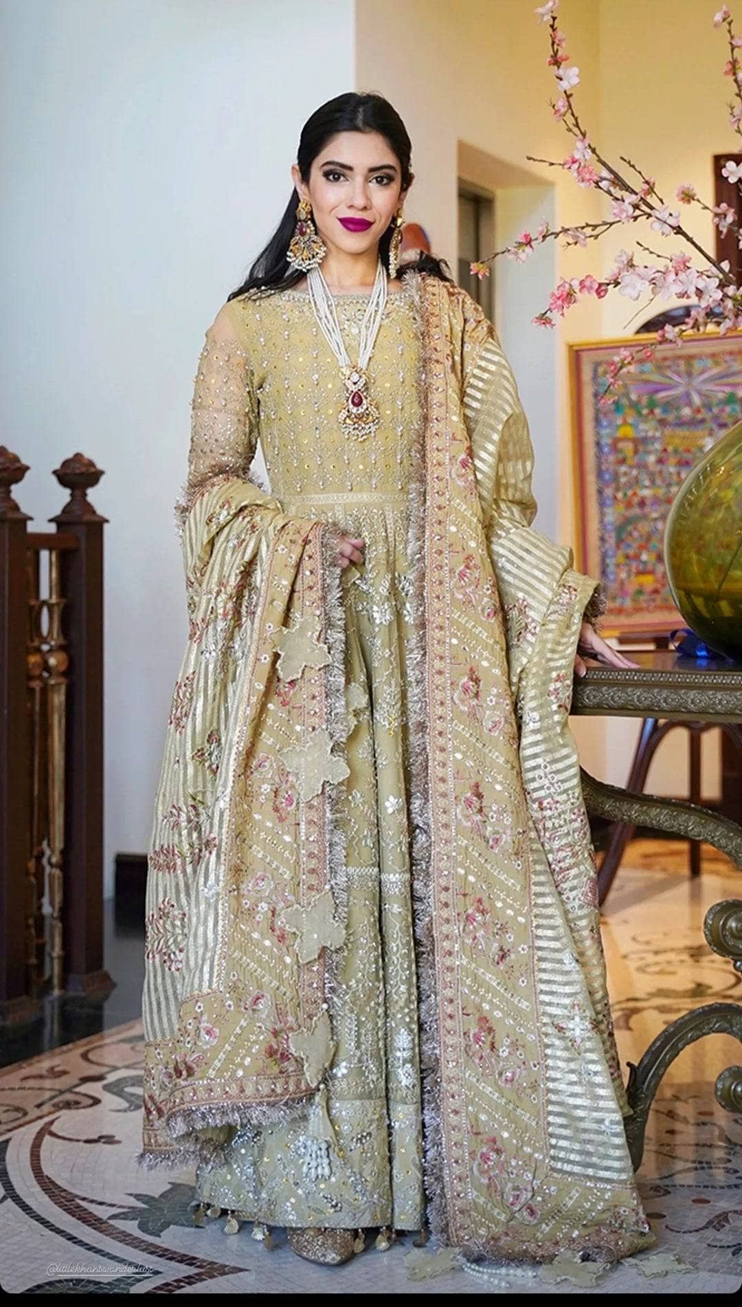 img_nureh_secret_garden_awwal_boutique