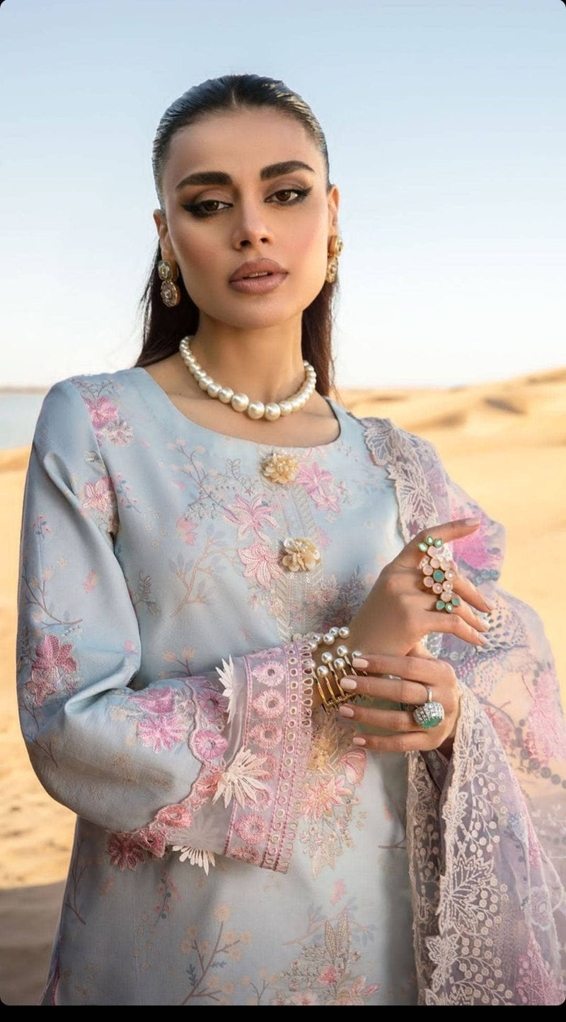 img_rang_rasiya_lawn_23_awwal_boutique