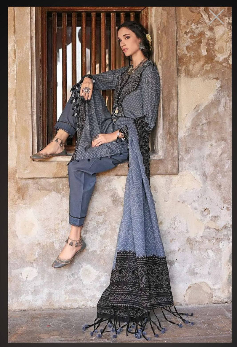 img_gul_ahmed_chunari_lawn_23_awwal_boutique