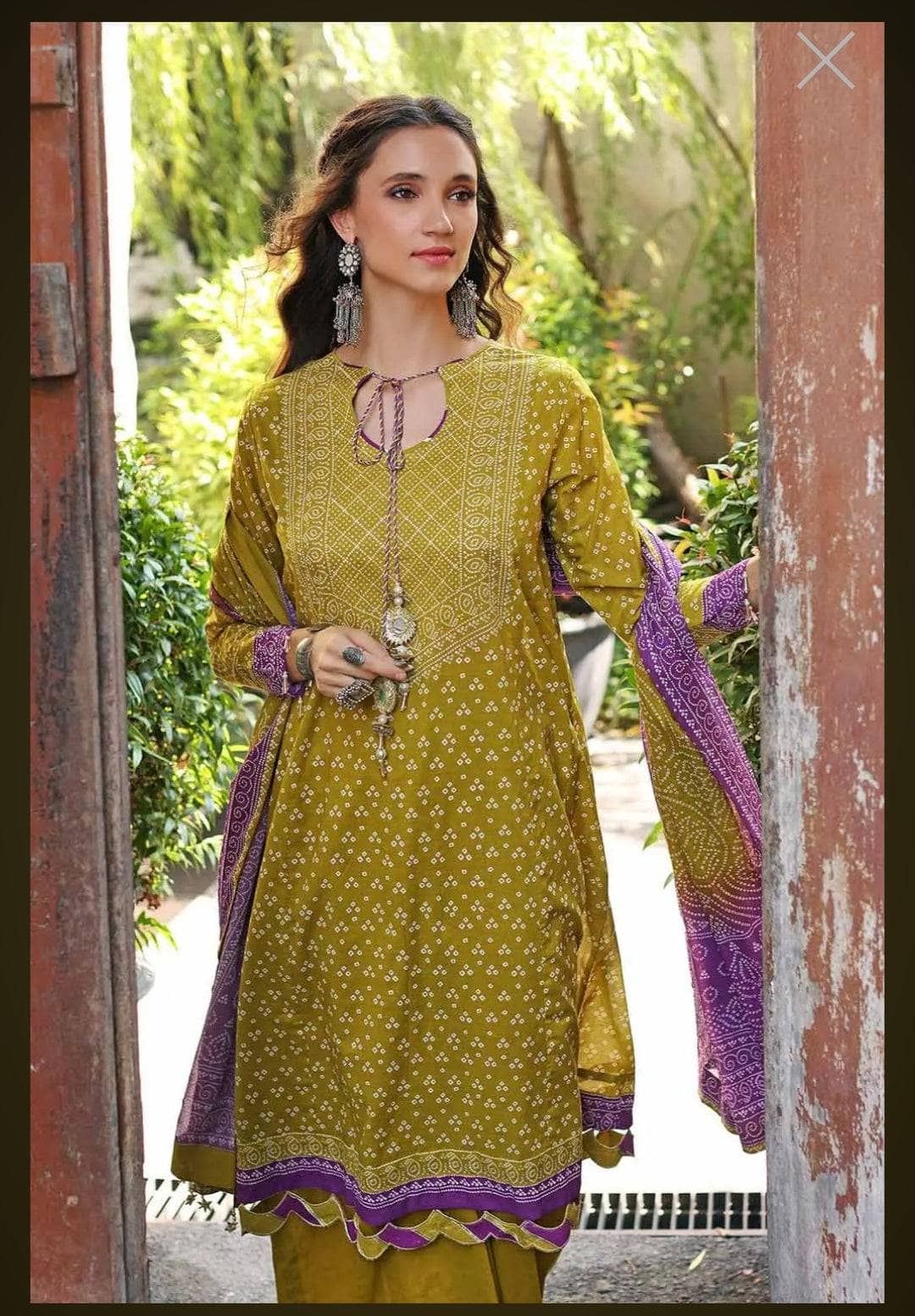 img_gul_ahmed_chunari_lawn_23_awwal_boutique