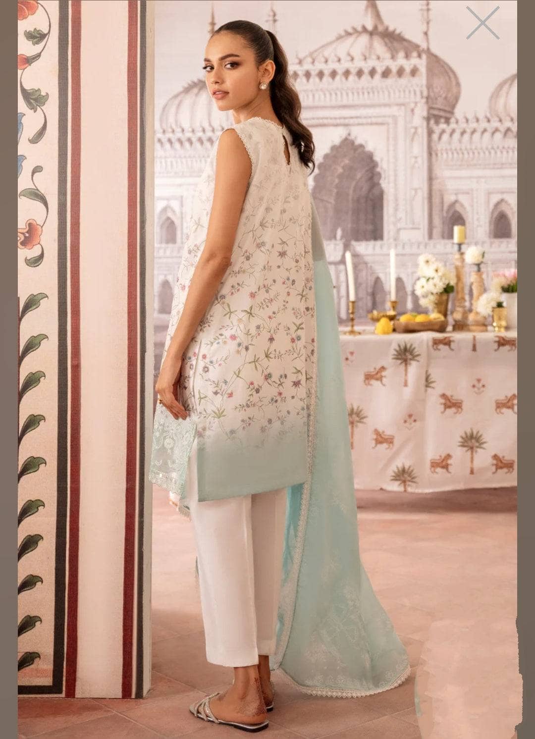 img_cross_stitch_eid_lawn_23_awwal_boutique