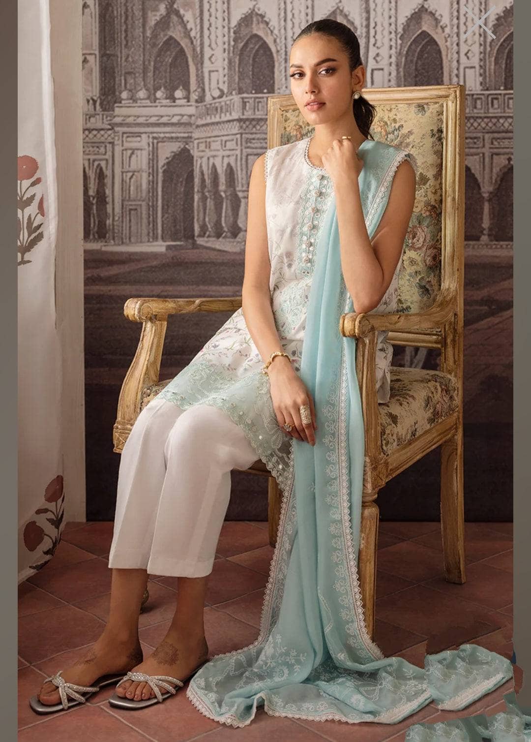 img_cross_stitch_eid_lawn_23_awwal_boutique